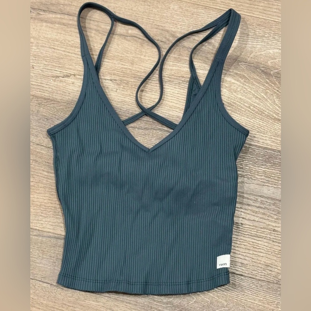 Vuori blue ribbed tank top